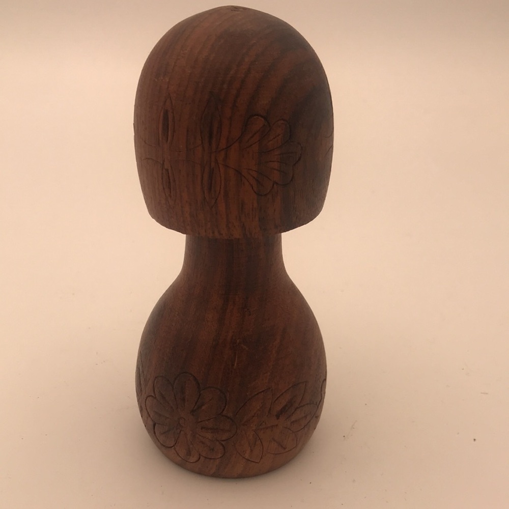 VTG Hand‎ Carved Mushroom Shape Nut Cracker from Italy - Picture 2 of 7